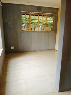 En Suit Room Flat let with Toilet Shower Inside