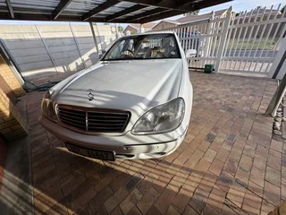 S500 Mercedes 2000 model