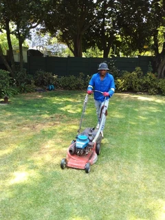 DOMESTIC GARDEN WORK HARD AND TRUSTWORTHY