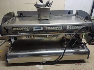 Industrial coffee machine