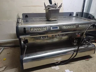 Industrial coffee machine