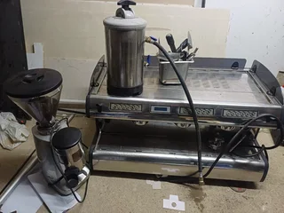 Industrial coffee machine