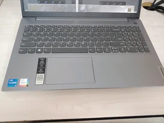 Selling Lenovo Covers Complete Full Covers including hinges &amp; Keyboards.