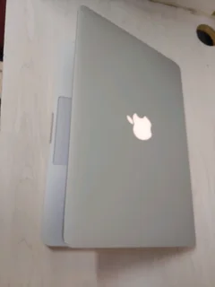 MacBook Pro 2015 | intel Core i5 | 8.0GB Ram