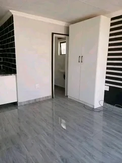 Auckland Park fully furnished ensuit student accommodation available