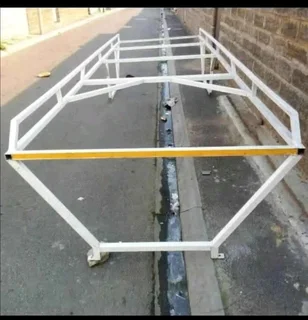 Isuzu bakkie roof rack