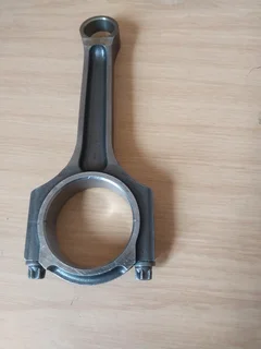 Volvo XC60 T3 2012 Conrod