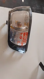 Nissan Hardbody cornerlight