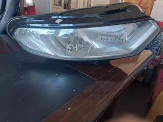 Ford Ecosport 2016 Right headlight