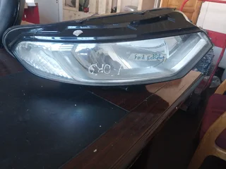 Ford Ecosport 2016 Right headlight