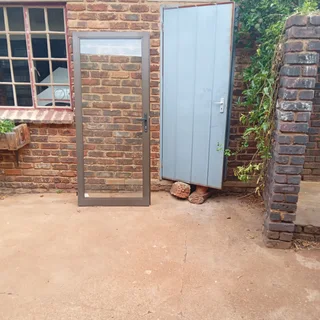 Aluminium Double Doors