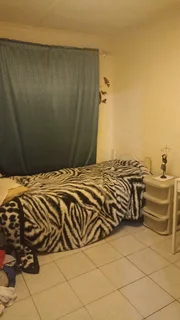 Room torent