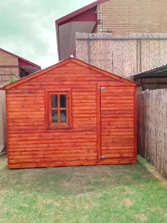 3x3m log wood toolshed