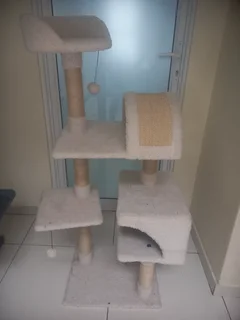 Cat Tree house