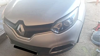 Renault Captur 1.2T H5F Stripping for parts