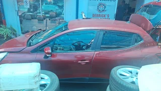 Renault Clio 4 900T Stripping for parts