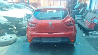 New Arrival!!! Renault Clio 4 900t H4ba Stripping For Parts