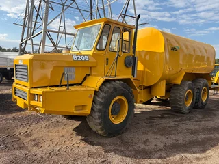 BELL B20B WATER TRUCK