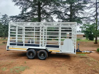 5 meter Cattle Trailer in White