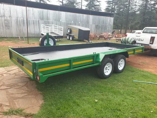 5 meter Solid Floor Car Trailer in Green