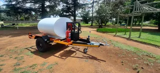 1000 Liter Diesel Bowser in Orange