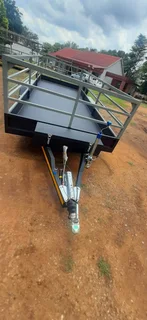 5 Meter Utility Trailer with Toolbox in LC Brown