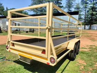 4.5 meter Utility Trailer in Mahindra Beige