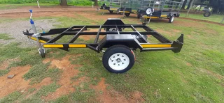 2.5 meter Skeleton Trailer in Black