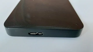 Toshiba 1TB External HDD USB3 with data cable