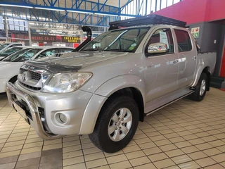 2011 Toyota Hilux 3.0 D-4d R/b D/cab Auto With 265112kms At Tokyo Auto Sales 021 591 2730
