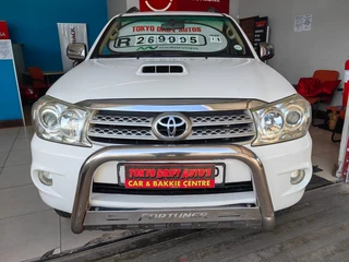 2011 Toyota Fortuner 3.0 D-4D R/Body with 214665kms at TOKYO AUTO SALES 021 591 2730