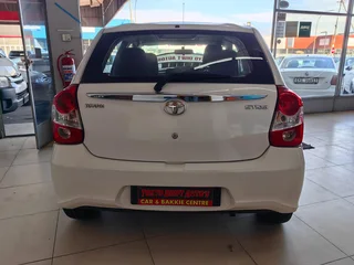 2019 Toyota Etios 1.5 Xs 5-Door with ONLY 61658kms at TOKYO AUTO SALES 0600170028
