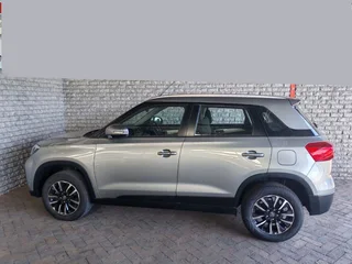 2022 Toyota Urban Cruiser 1.5 XR AUTO with ONLY 32649kms at TOLYO AUTO SALES 0600170028