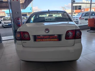 2017 Volkswagen Polo Vivo Sedan 1.4 Trendline Tiptronic with ONLY 89017kms at TOKYO AUTO SALES 06001