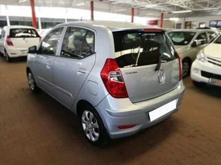 2012 Hyundai i10 1.1 GLS with ONLY 91321kms at TOKYO AUTO SALES 0600170028