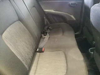 2012 Hyundai i10 1.1 GLS with ONLY 91321kms at TOKYO AUTO SALES 0600170028