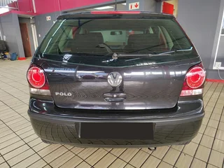 2006 Volkswagen Polo 1.4 Trendline with 216380kms at TOKYO AUTO SALES 0600170028