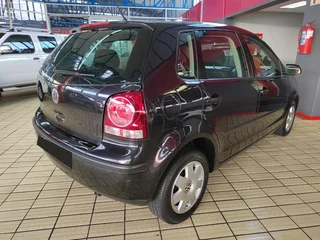 2006 Volkswagen Polo 1.4 Trendline with 216380kms at TOKYO AUTO SALES 0600170028