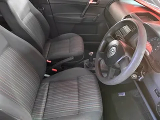 2006 Volkswagen Polo 1.4 Trendline with 216380kms at TOKYO AUTO SALES 0600170028