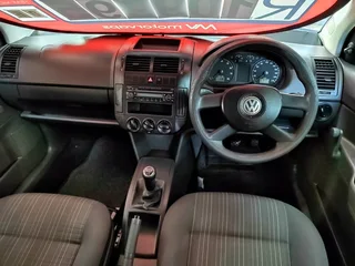 2006 Volkswagen Polo 1.4 Trendline with 216380kms at TOKYO AUTO SALES 0600170028