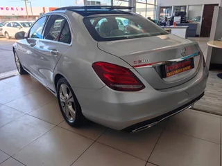 2018 Mercedes-Benz C 200 BE with ONLY 87579kms at TOKYO AUTO SALESS 0600170028