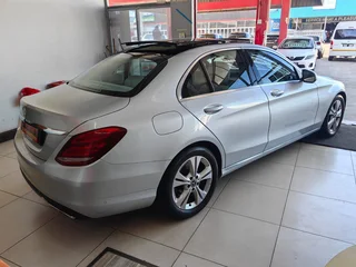 2018 Mercedes-Benz C 200 BE with ONLY 87579kms at TOKYO AUTO SALESS 0600170028