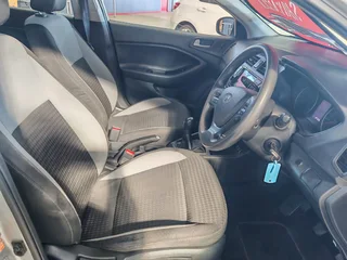 2018 Hyundai i20 1.2 Motion HATCH with ONLY 97787kms at TOKYO AUTO SALES 0600170028