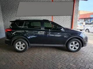 2013 Toyota RAV4 2.0 GX 4x2 CVT with 220567kms at TOKYO AUTO SALES 0600170028