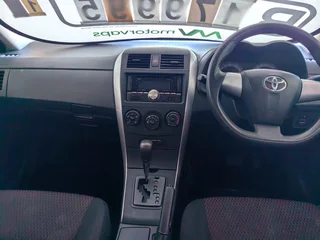 2015 Toyota Corolla Quest 1.6 AT, White with 94990km available now!