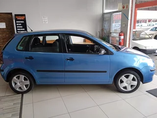 2007 Volkswagen Polo 1.4 Trendline with 214993kms at TOKYO AUTO SALES 0600170028
