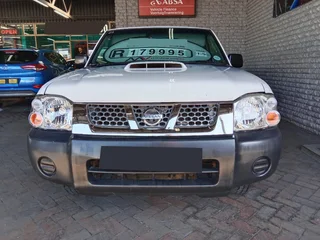 2015 Nissan NP300 Hardbody 2.5 TDi LWB with 121458kms at TOKYO AUTO SALES 0600170028