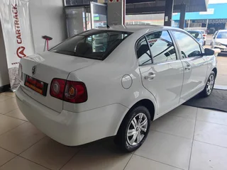 2015 Volkswagen Polo Vivo Sedan 1.4 Trendline with ONLY 67191kms at TOKYO AUTO SALES 0600170028