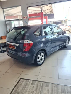 2006 Honda FR-V 2.0 with 168377kms at TOKYO AUTO SALES 0600170028