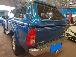 2010 Toyota Hilux 2.7 VVT-i R/B Raider with 231682kms at TOKYOA AUTO SALES 0600170028